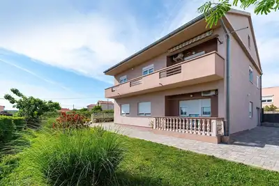 Image de Appartement près de la plage de la rivière Zrmanja