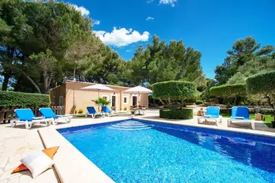 Image de Naveta - Trois Chambres Villa, Couchages 6