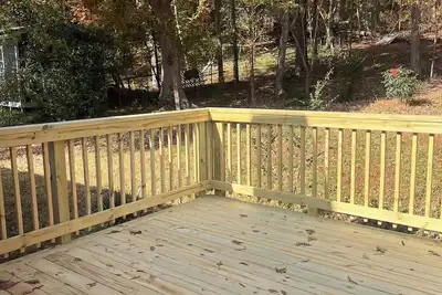 Image de Updated + Inviting Home Close to Everything- North Durham