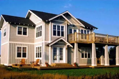 Image de Beach House at Thunder Cove faces Pei's best beach.
