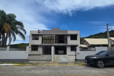 Image de Er21c - Bombinhas Center Residential