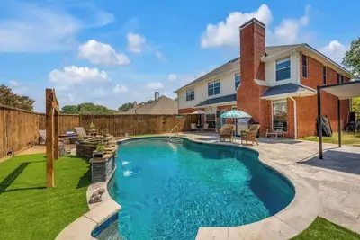 Image de Dfw | Luxe Resort |Golf |PingPong Ps5 Ev