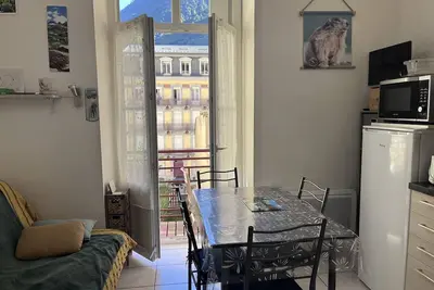 Image de Studio lumineux avec balcon au cœur de Cauterets