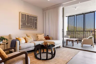 Image de Byron Waves on Jonson