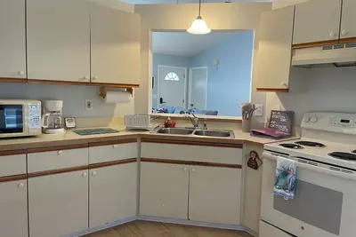 Image de Pool house in beautiful Sebastian with cool breezes