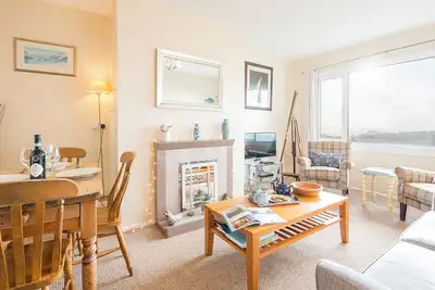 Image de Ty Peggie, Holiday cottage Solva, Sleeps 4, 2 bedrooms, bathrooms