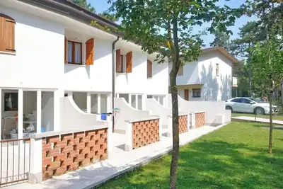 Image de Bel appartement dans une maison de vacances avec climatisation, Wifi, Tv, patio et animaux admis