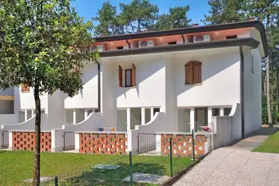 Image de Joli appartement dans une maison de vacances avec Wifi, climatisation, Tv, terrasse et animaux admis