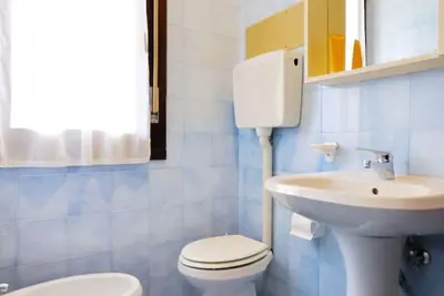 Image de Agréable appartement pour 4 personnes avec climatisation, Wifi, Tv, balcon et animaux admis