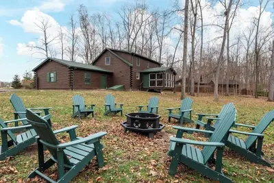 Image de 4 Acres I Pac Man I King I 10 mins to Polaris