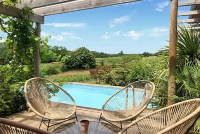 Image de Maison acceptant les animaux domestiques à Mombrier