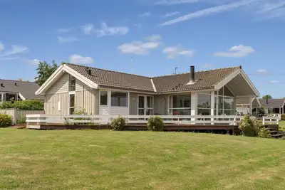 Image de \"Finn\" - 100m from the sea by Interhome