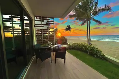 Image de Oceanfront prestige Residency2B2Bpool beach garden