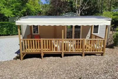 Image de Mobil-home \"Agora\" climatisé : Vacances en Dordogne, Piscine Partagée & Mini-Ferme près de Sarlat