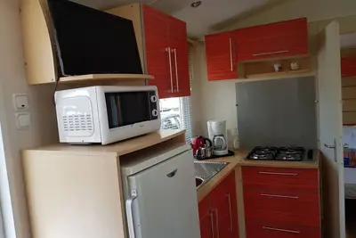Image de Mobil-home B027 près d'Europapark avec terrasse privée et jardin partagé