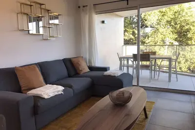 Image de Blue Pearl A102 by Avecoeur