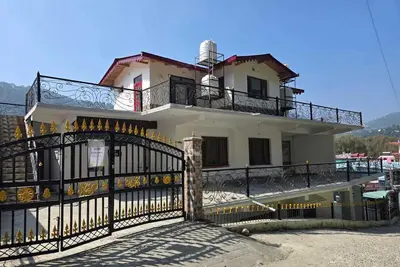 Image de Wonderful 4 bedroom house in soothing Bhimtal Nainital getaway