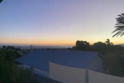 Maison duplex dans résidence avec piscine. 2 chambres