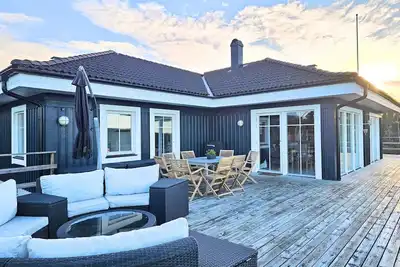 Image de Villa with beautiful view and sauna in Henån | Se09106