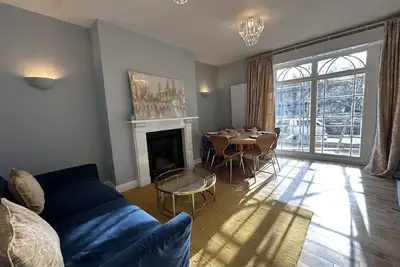 Image de Suite Junior-Élite-Salle de bain privée-Vue ville