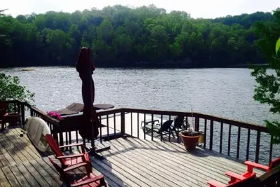 Image de Large 3bdrm Lakeside Family Retreat on Wollaston Lake