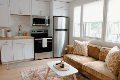 Image de Cozy Cottage in The North End Near Downtown