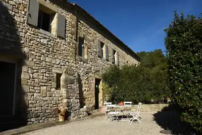 Image de Maison de vacances « Van Gogh - Mas De Rey » avec terrasse privée, jardin commun et Wi-Fi
