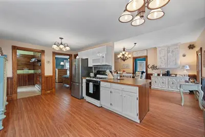 Image de Town House on Baker River