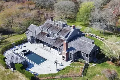 31 Almanac Pond Road