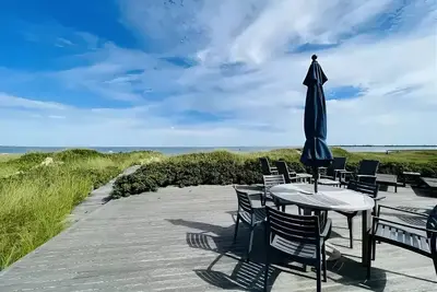 19 Massachusetts Avenue