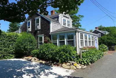 Image de Charming house on edge of town