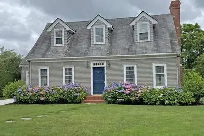 Image de Ideally located home near Cisco