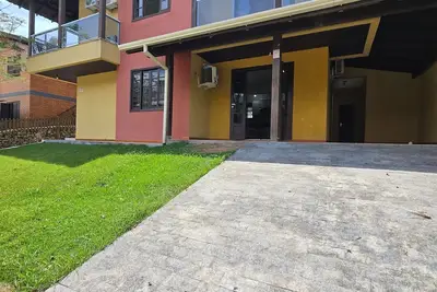 Image de Residential 03 Comfortable, air-conditioned environment, ideal for families.