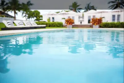 Image de Interior designed 3 bedroom house 2 mins to the pink sand beach, Harbour Island