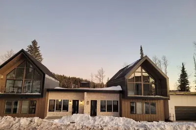 Image de Nordic Pines A Ski-in/Ski-out with Jacuzzi