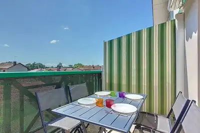 Image de Appartement T3 avec Climatisation et Parking à Soustons