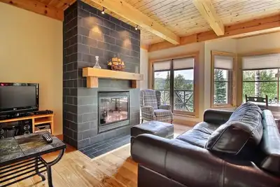 Image de Suite luxueuse avec vue sur le lac Pohénégamook