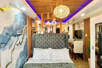 Image de Excellent condo with Ac in friendly Las Piñas neighborhood