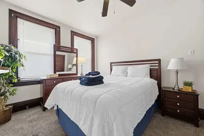 Image de Comfortable Apartment - 2 Bedroom Easy City Access