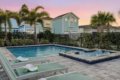 Image de Reunion! Private Pool w Spa, Cinema & Gameroom