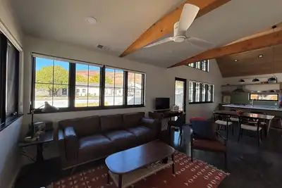 Image de Modern Retreat in Heart of Downtown Moab
