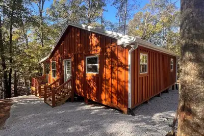 Image de Peaceful 2br cabin between Montgomery & Troy, Al with trails and stocked pond