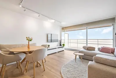 Image de Appartement de luxe avec vue sur la mer