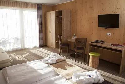 Image de Family apartment sup. , shower/bath/Wc - Familienhotel Berger