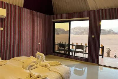 Image de Luxury Desert Deluxe Tent | Private Bathroom & Mountain View