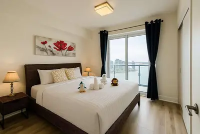 Image de RivetStays | The Atmos Family Suite – 3br/2ba Condo