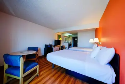 Image de 3 Rooms | Modern Hermiston Stay for Families — Comfortable Stay w/ Free Parking!