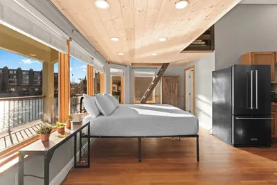 Image de Keystone Lakefront Studio Getaway – Near Ski Slopes, Shops, & Dining!