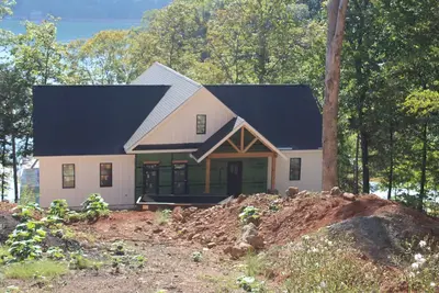 Image de Brand New in 2026! ! 5 bed 4. 5 bath, waterfront, spacious, family-friendly