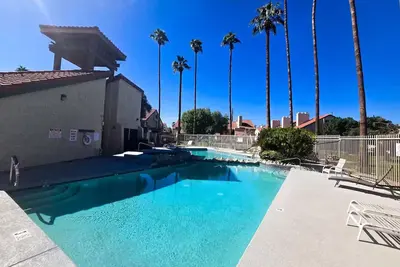 Image de Home Away from Home in Mesa